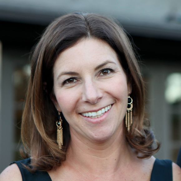 Meet your Posher, Deb - Picture 1 of 1